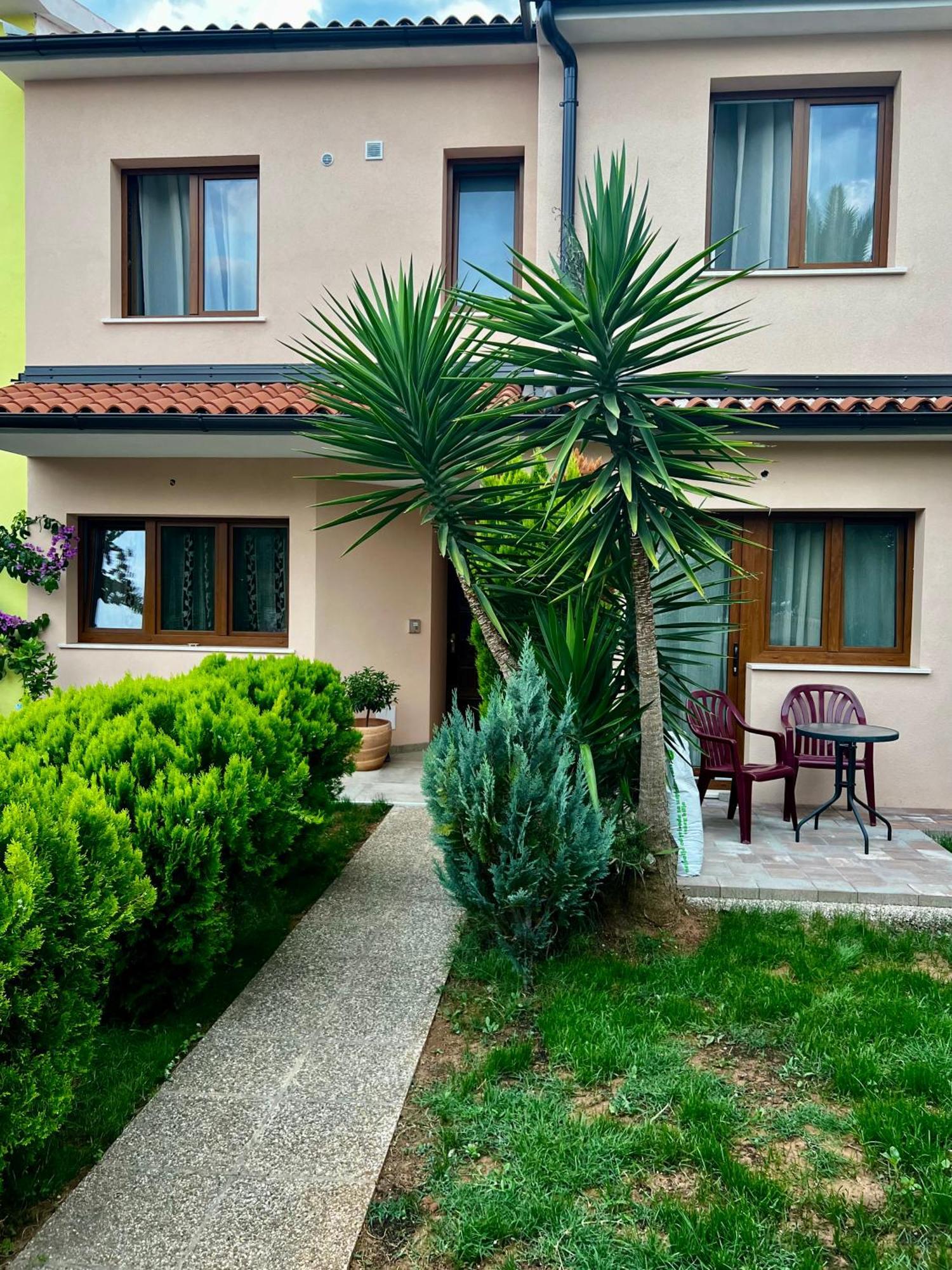 Eden Apartment Pula Luaran gambar